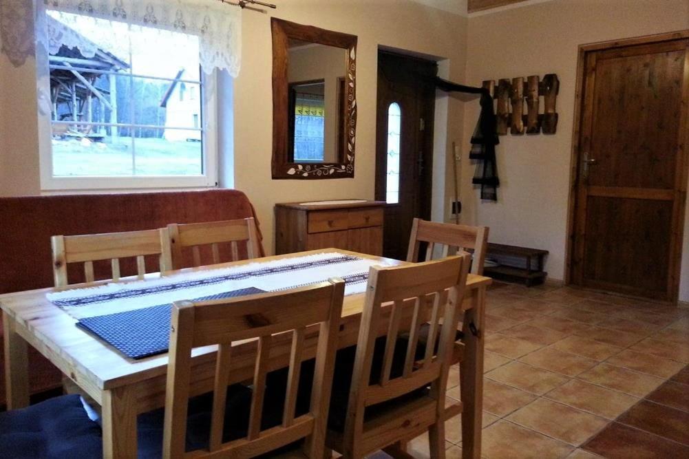 Stajnia Rajdowa Geronimo Villa Majdan Stulenski Kültér fotó